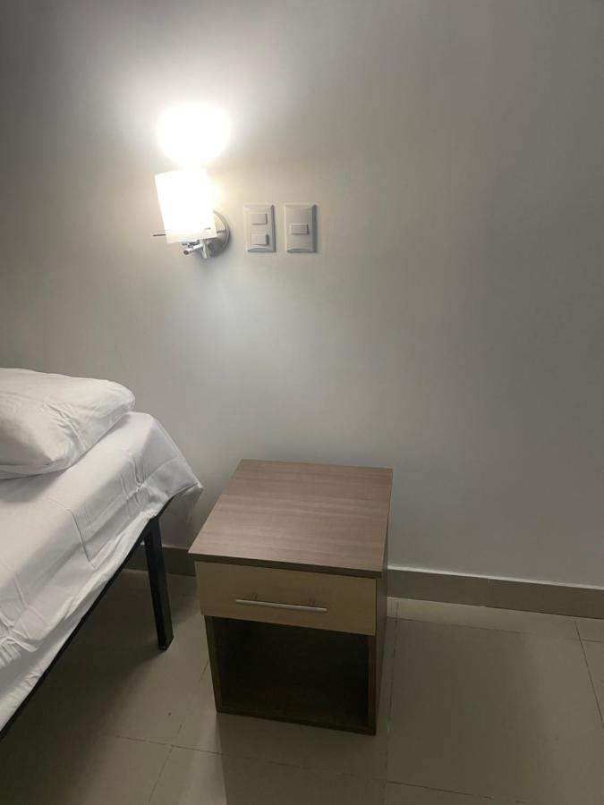 סן חוזה Hotel Sabana Inn מראה חיצוני תמונה